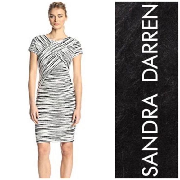 SANDRA DARREN - 🎉HP🎉 EUC - L Sz M Cap Sleeve Printed Geometric BodyCon Sheath - Picture 1 of 14